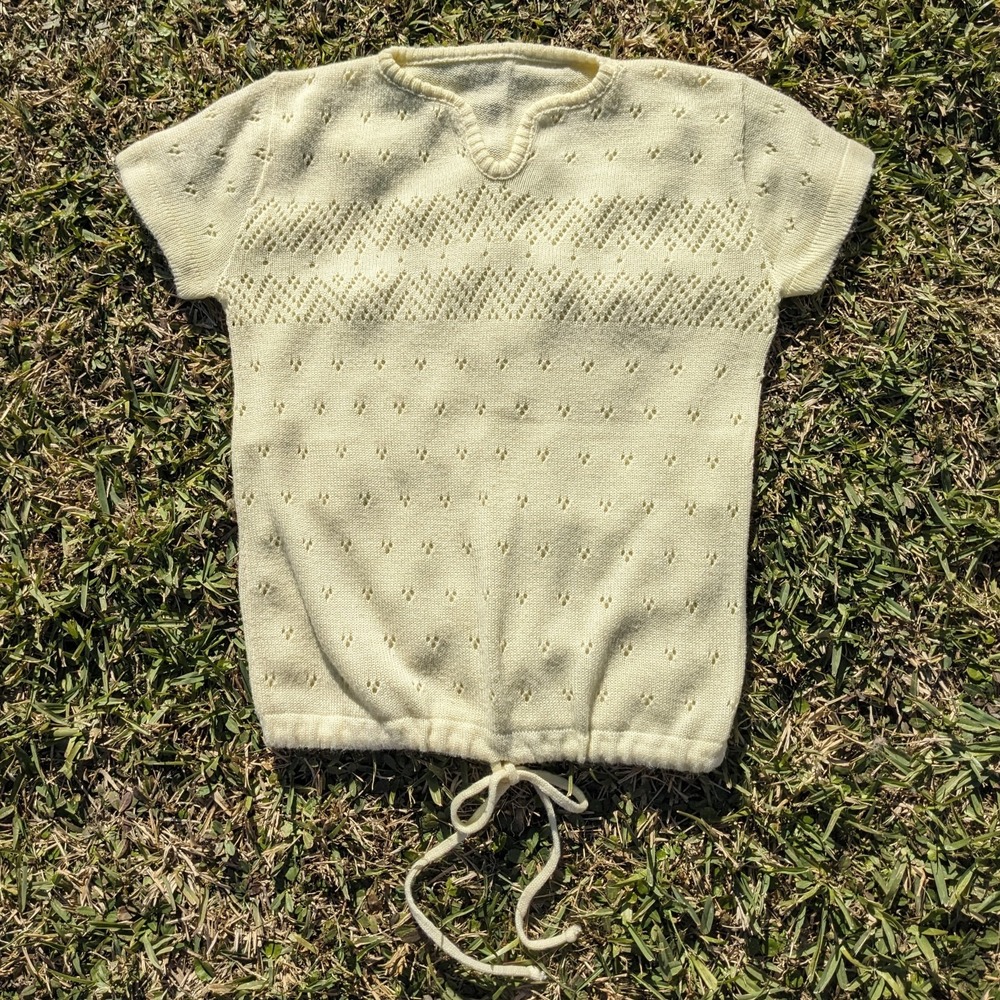 Vintage 80s Open Knit Sweater Top Women's XS Short Sleeve Pastel Yellow Openwork